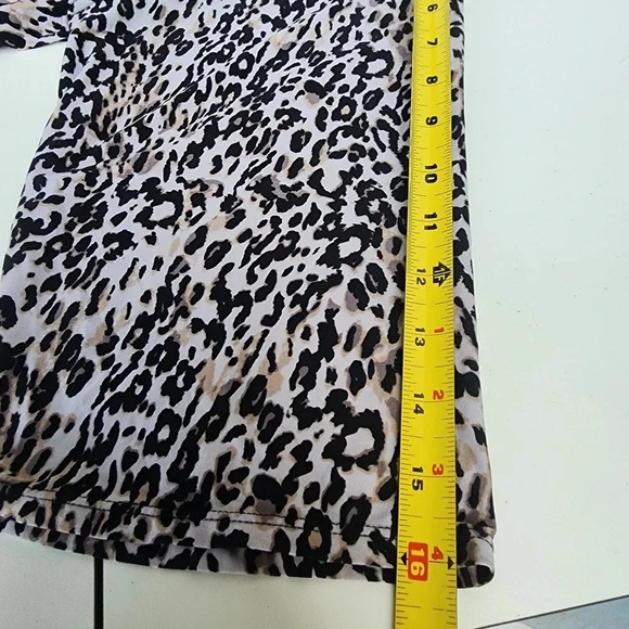 Women's Short Wrap Belted Dressing Robe Leopard Print Stretch Gray Black L - Picture 13 of 13